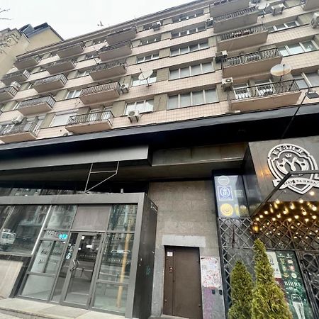 Apartments Near Arena City Kiev Ngoại thất bức ảnh